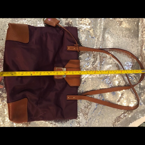 Tory Burch small tote - Picture 2 of 8